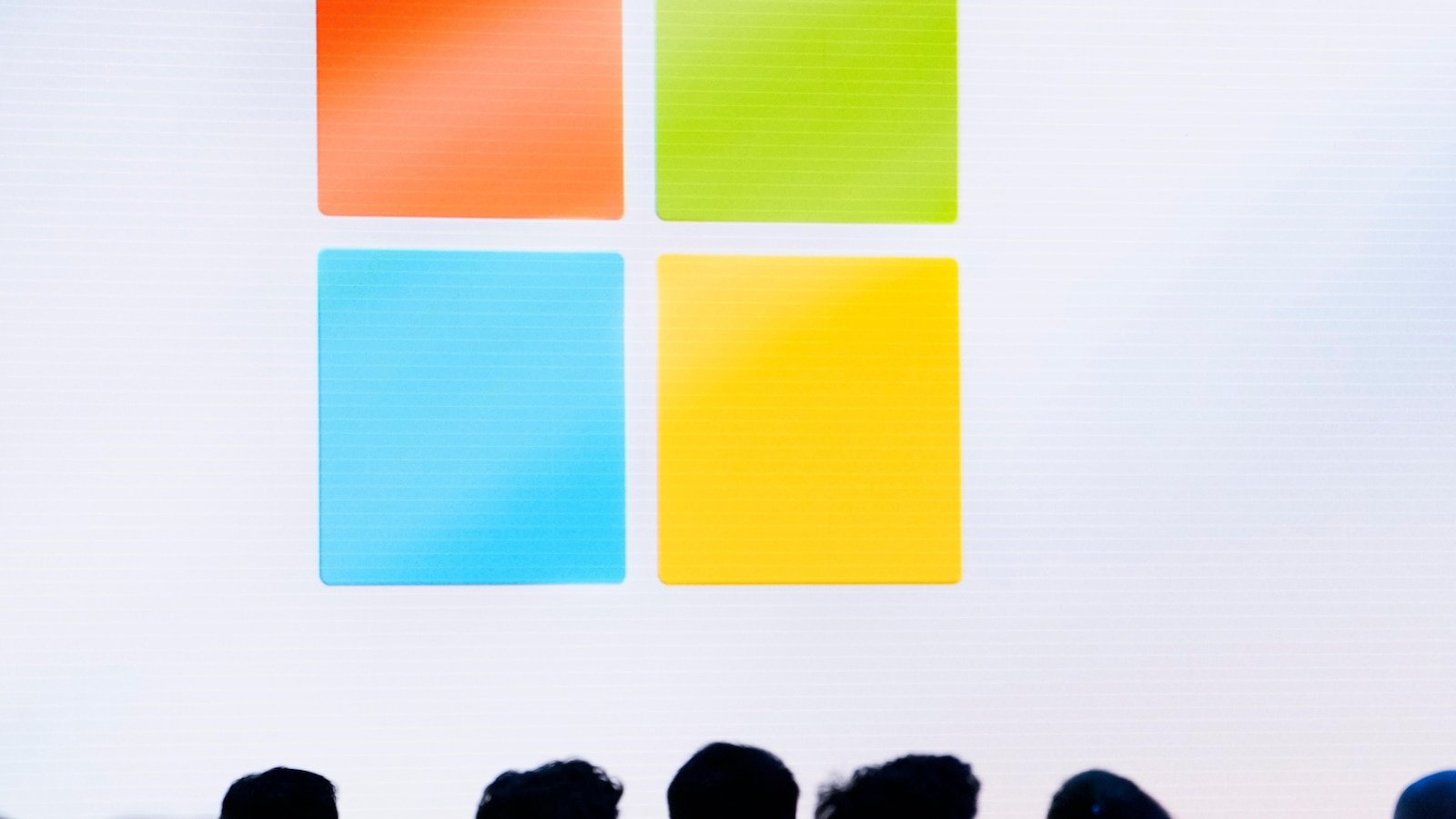 Windows’ infamous ‘blue screen of death’ will soon turn black